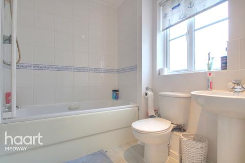 35 Galleon Way, Upnor, Rochester, ME2 4GX