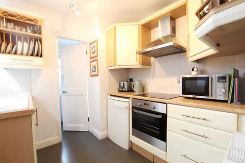 76 Queens Road, Caversham, Reading, RG4 8DL