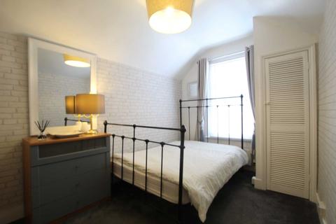76 Queens Road, Caversham, Reading, RG4 8DL