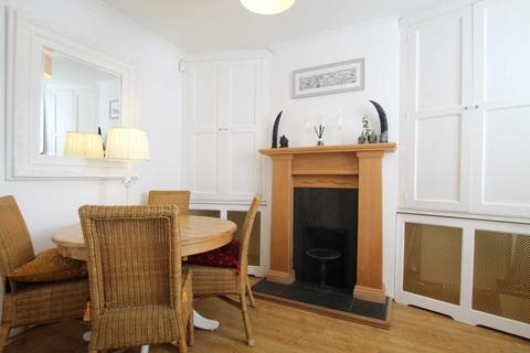 76 Queens Road, Caversham, Reading, RG4 8DL