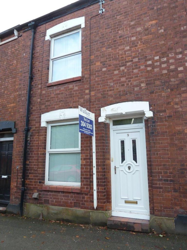 Newmarket Road, Ashton Under Lyne 2 bed terraced house £600 pcm (£138 pw)