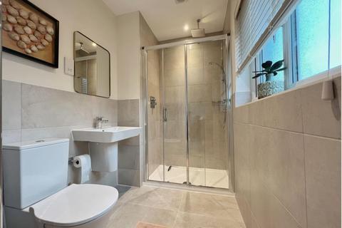 49 Jopling Road, Bisley, Woking, GU24 9FN