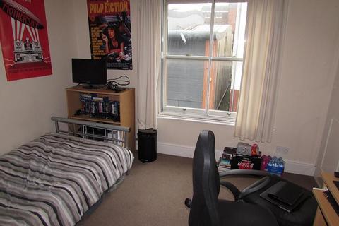 5 bedroom terraced house to rent, St James Street, Portsmouth PO1