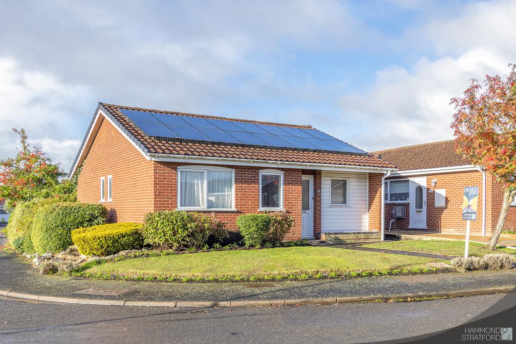 Buckland Rise, Eaton 3 bed detached bungalow £325,000