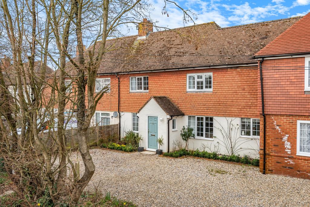 Lane, Headcorn 3 bed terraced house £375,000