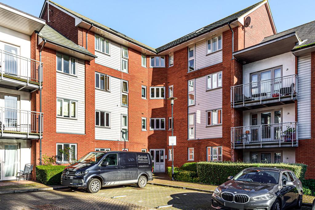 Holland Road, Maidstone 3 bed apartment £290,000