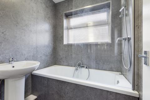 2 bedroom end of terrace house to rent, Derby Road, Chesterfield