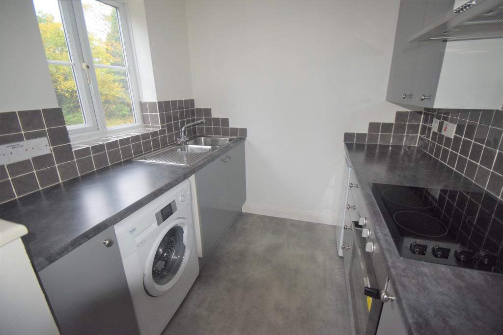 Swan Street, Sible Hedingham 1 bed apartment £695 pcm (£160 pw)