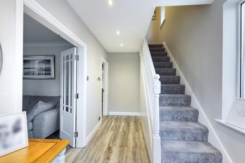 35 Littleheath Road, South Croydon, CR2 7SG