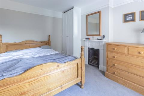 4 bedroom semi-detached house for sale - Coleswood Road, Harpenden, Hertfordshire
