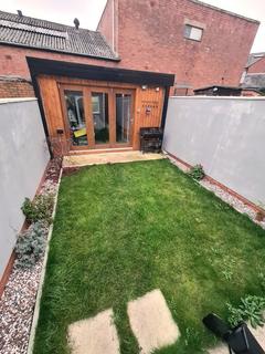 28 Brays Lane, Coventry, CV2 4DZ