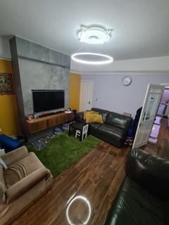 28 Brays Lane, Coventry, CV2 4DZ