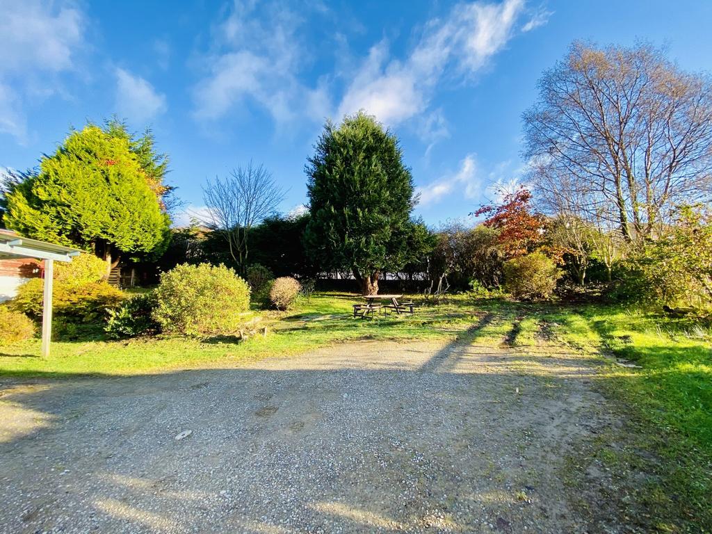 8 Dun Mor Avenue, Lochgilphead, Argyll 3 bed semidetached bungalow £