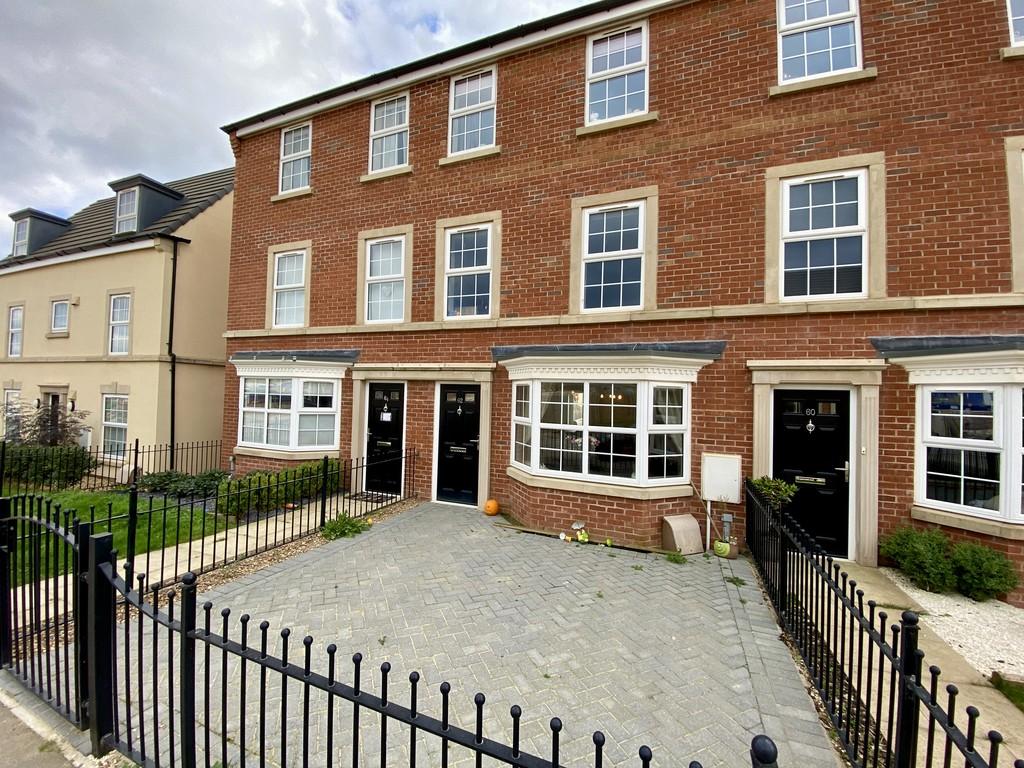 Ashlar Drive, Middle Deepdale, Scarborough 4 bed terraced house £210,000