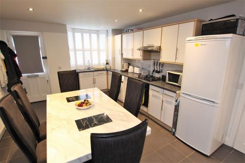172a Old Road, Crayford, Dartford, DA1 4DY