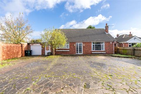 48 Louth Road, Holton Le Clay, Grimsby, DN36 5DZ