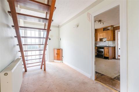 48 Louth Road, Holton Le Clay, Grimsby, DN36 5DZ