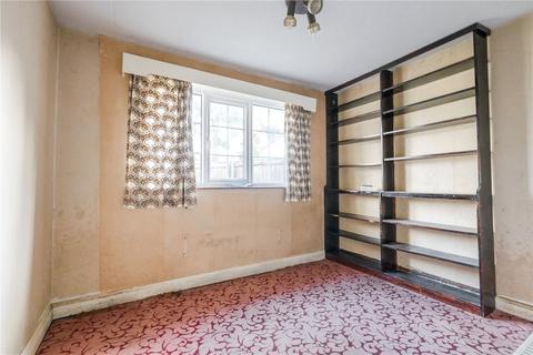 48 Louth Road, Holton Le Clay, Grimsby, DN36 5DZ