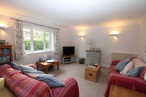 Flat 7, Palm Court David Penhaligon Way, Truro, TR1 2XT