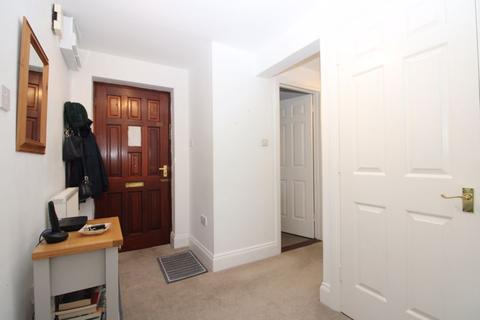 Flat 7, Palm Court David Penhaligon Way, Truro, TR1 2XT