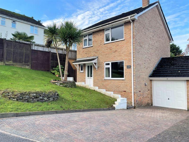Chirgwin Road, Truro 3 bed detached house £325,000