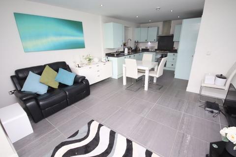 2 bedroom apartment for sale - Station Road, Conwy