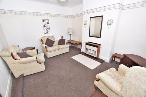 11 Ely Avenue, Wirral, CH46 6DP