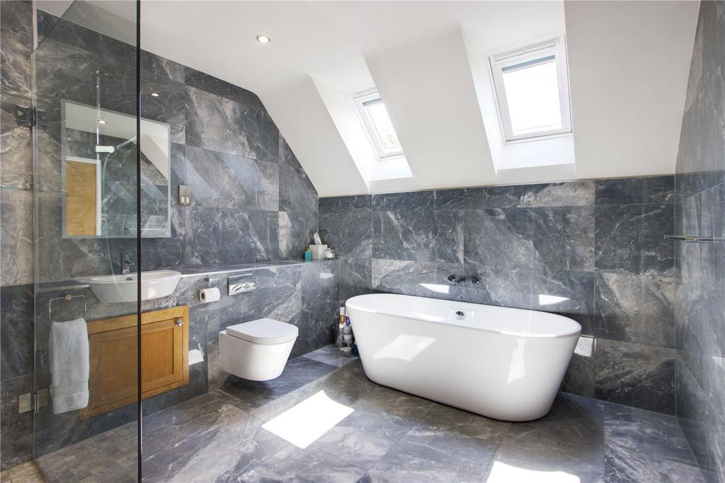 Ensuite Bathroom