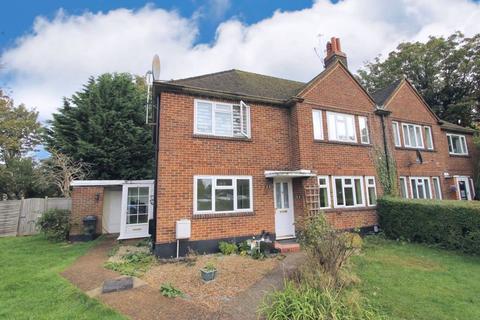 64 Avon Close, Worcester Park, KT4 7AH