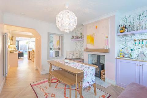 4 bedroom terraced house for sale, Alexandra Road, Thames Ditton, KT7