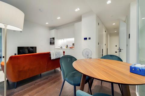 undefined, Casson Square, Southbank Place, SE1
