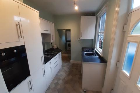 3 bedroom terraced house to rent - 20 Guest Road, Hunters Bar