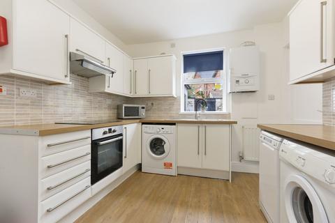 4 bedroom terraced house to rent, 242 Shoreham Street, City Centre