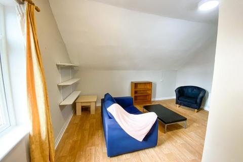 2 bedroom flat to rent, Flat 2, 397 Ecclesall Road, Sheffield