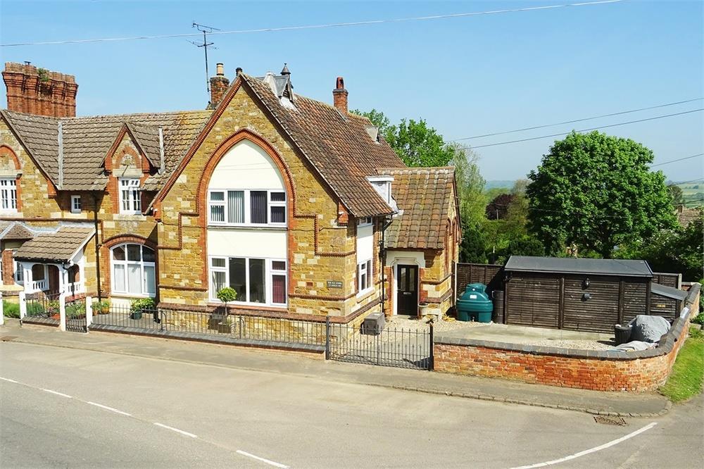 The Old School, Ashley Road, Weston... 3 bed country house £365,000