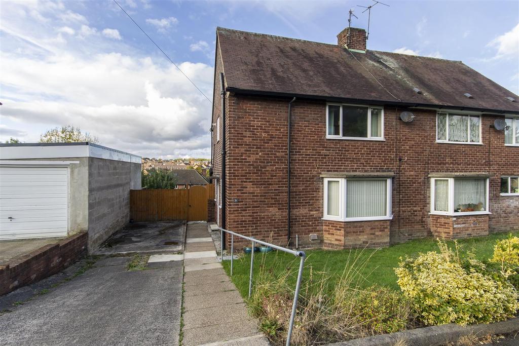 Coniston Road, Newbold, Chesterfield 2 bed semidetached house £155,000