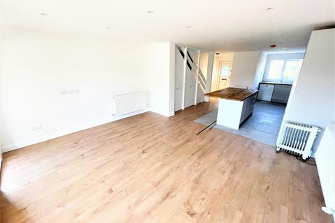 3 bedroom end of terrace house to rent, Bittacy Road, Mill Hill, NW7