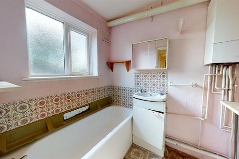 42 Cowdray Square, Deal, CT14 9ES