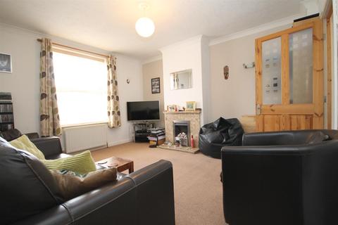16 Shap Crescent, Carshalton, SM5 1LU