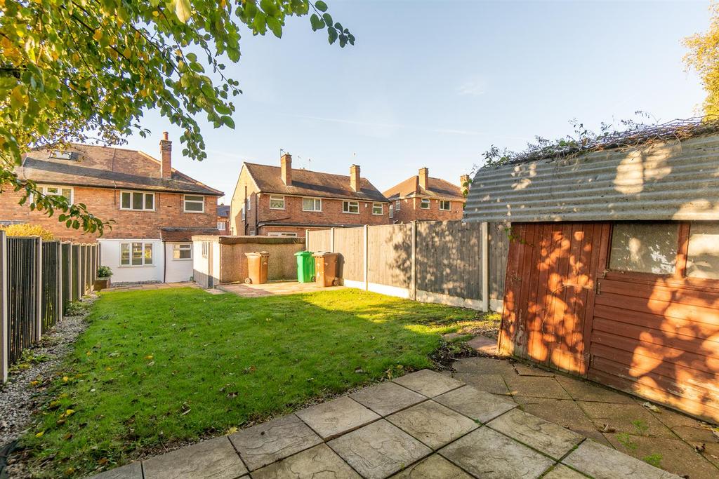 Heatherley Drive, Basford, Nottingham 3 bed semidetached house £205,000
