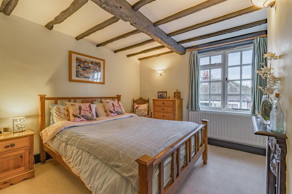 8483006-interior26.jpg