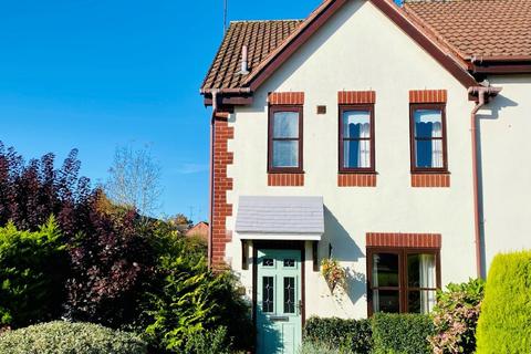 37 Combroke Grove, Hatton Park, Warwick, CV35 7TG