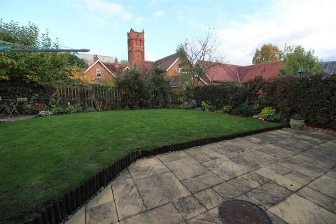 2 Curlew Close, Faverdale, Darlington, DL3 0EQ