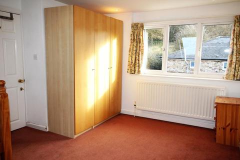 4 bedroom flat to rent, Beverley Gardens, Wembley,HA9 9RA