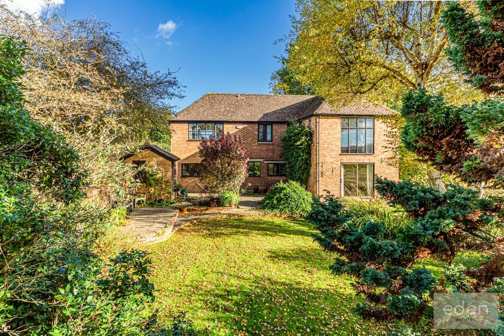 The Rocks Road, East Malling, ME19 4 bed detached house £875,000