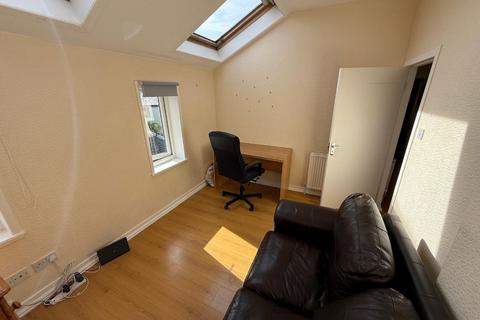 undefined, Union Street, Bridge of Allan, Stirling, FK9