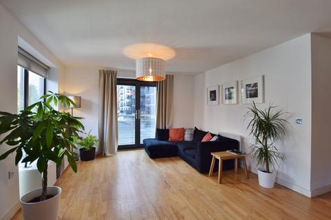 2 bedroom apartment to rent - Waterloo Apartments