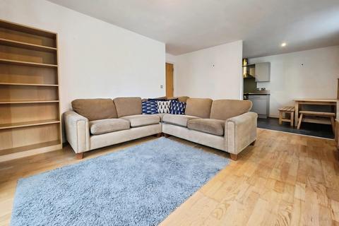 2 bedroom apartment to rent, Waterloo Apartments