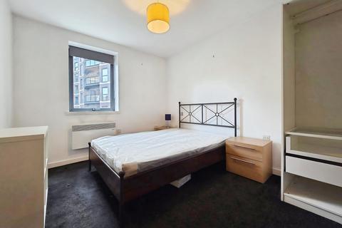 2 bedroom apartment to rent, Waterloo Apartments