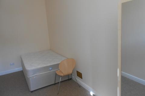7 bedroom flat to rent - Belvoir Road, Bristol BS6